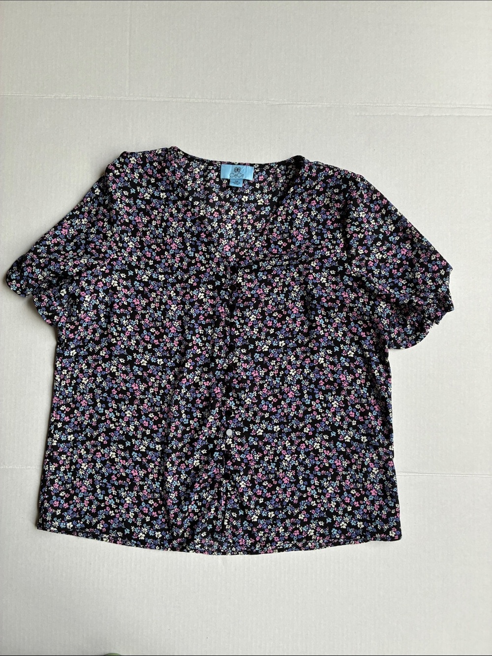 CeCe Black Floral V-Neck Short Sleeve Blouse